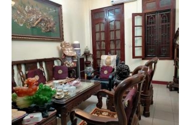 Bđs Nhà ở DT63m2*5 tầng ( 5 tỷ ), 2 thoáng , Sát Mặt phố Trường Chinh . Lh 0345671506